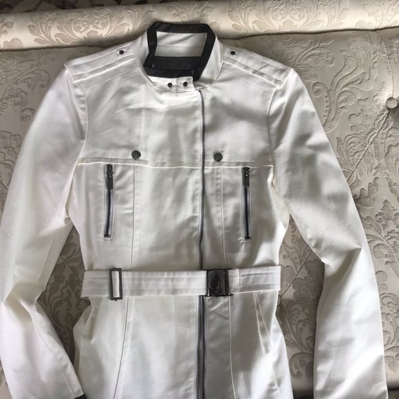 Zara Basic Blazer - Picture 1 of 6